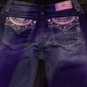 Beautiful Women’s size 29 Miss Me Jeans